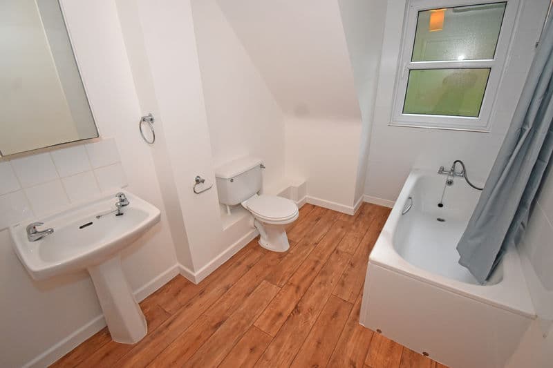 6 Millmount, La Charroterie, St Peter Port