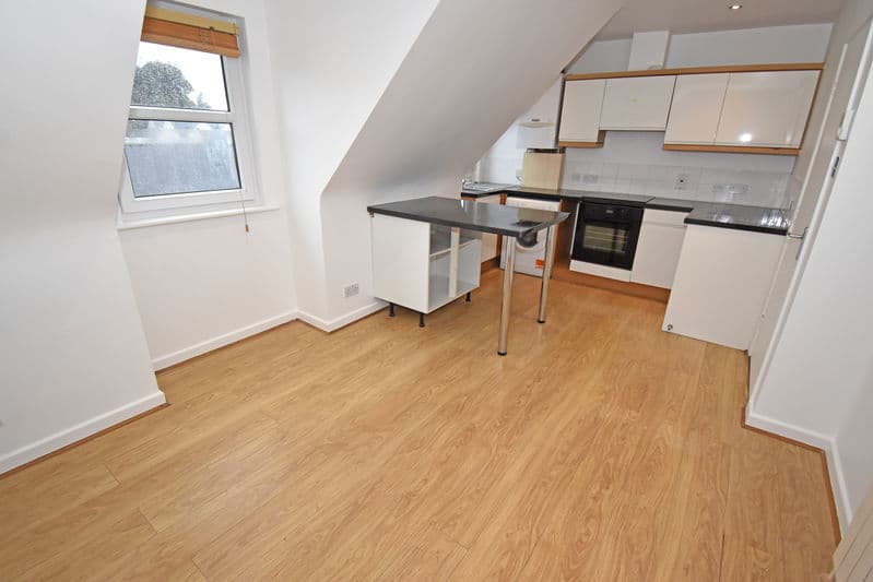 6 Millmount, La Charroterie, St Peter Port