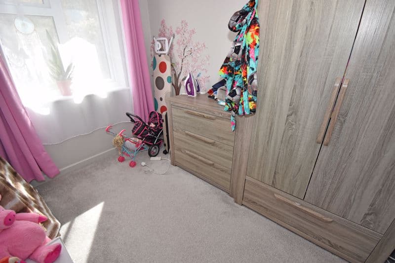 Casitas, La Rue Du Hamel, Castel