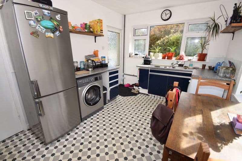 Casitas, La Rue Du Hamel, Castel