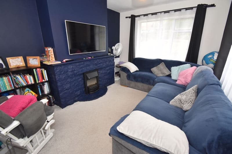 Casitas, La Rue Du Hamel, Castel