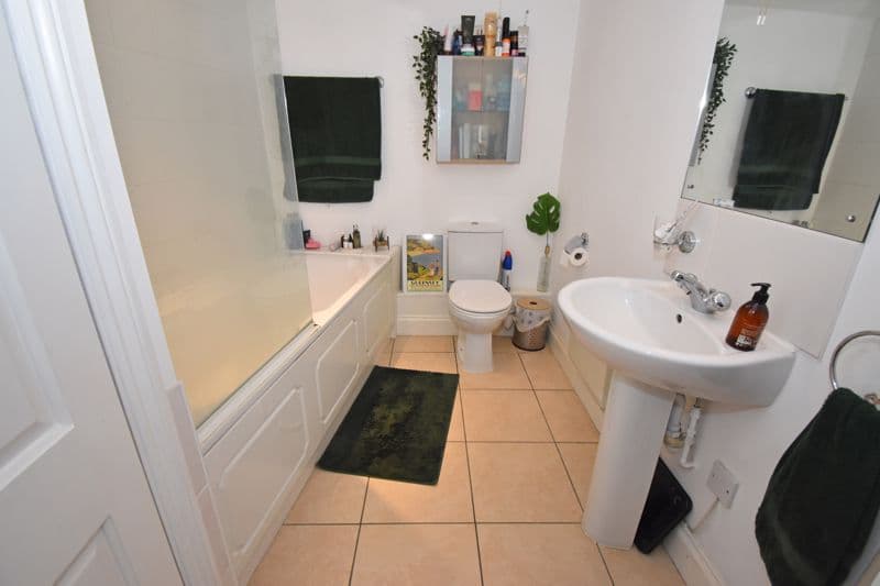 Apt. 12 Cour Du Bordier, Pedvin Street, St Peter Port