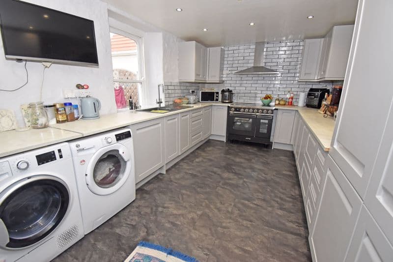 Villa Rouge, Les Petites Capelles Road, St Sampson