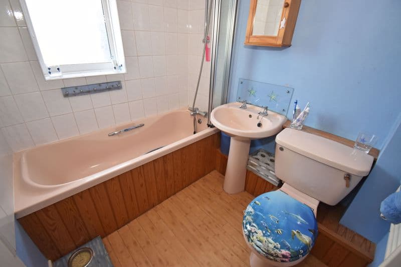 Entre Nous, Rue De La Cache, St Sampson