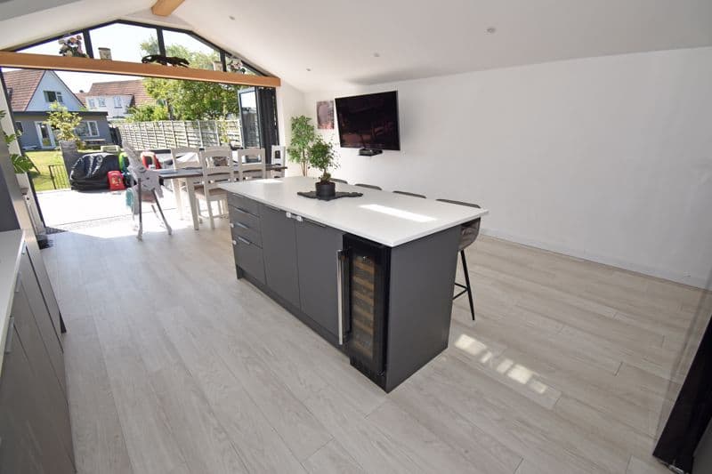 Sleepy Hollow, La Route De Saumarez, Castel