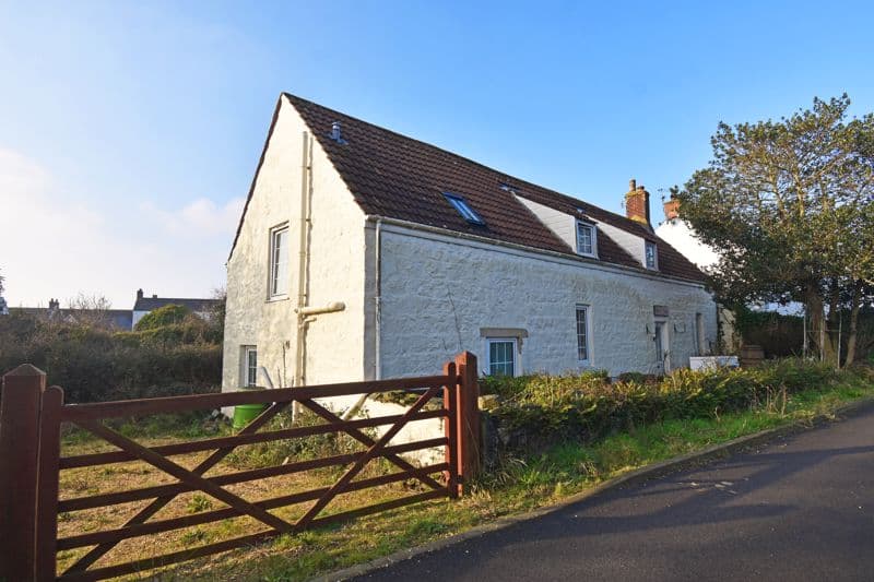 Le Petit Houmet, Belgrave Lane, St Sampson