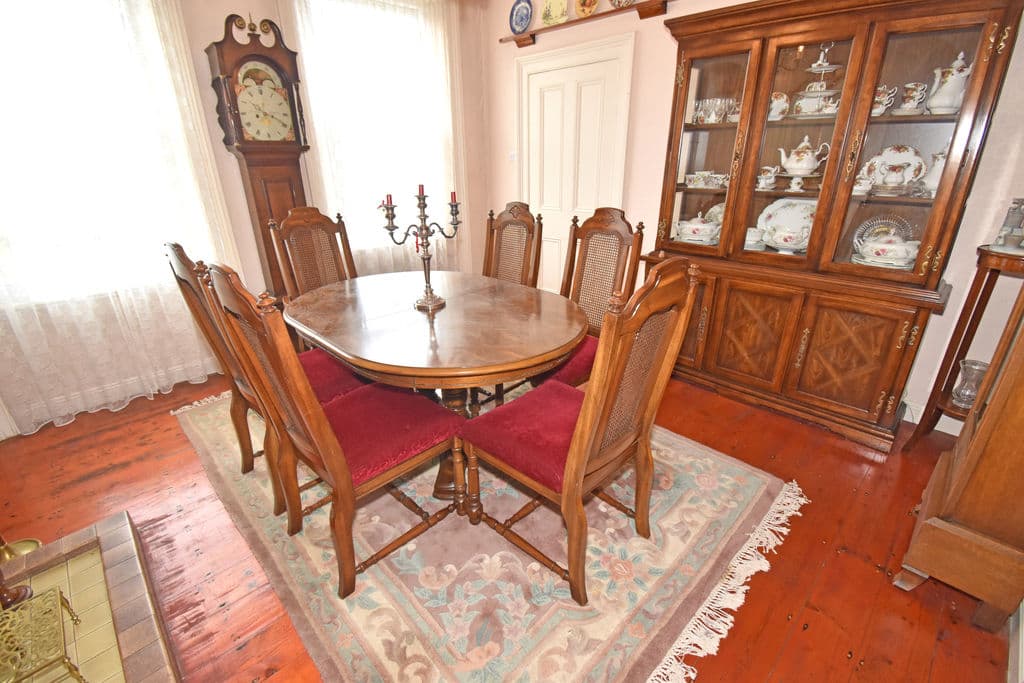 Cliff Dale, Le Bourg, Forest