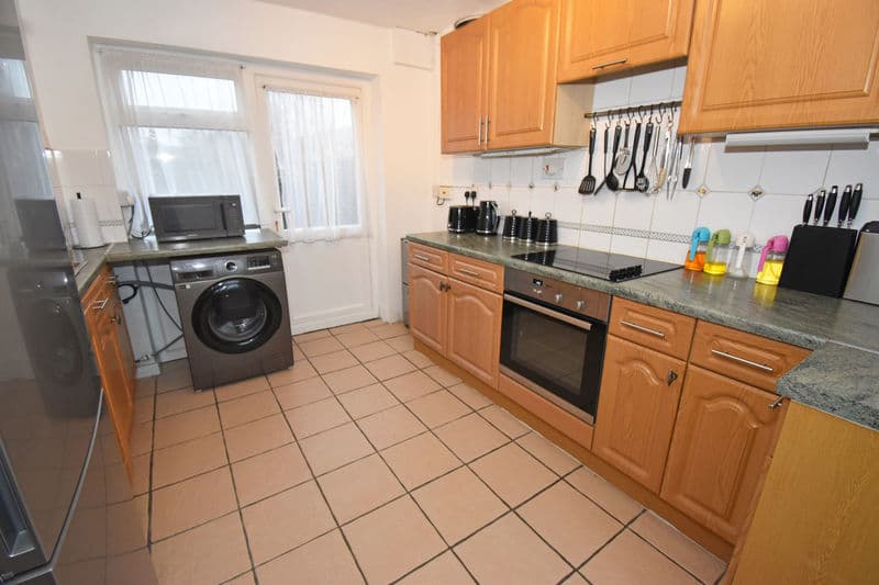 Oasis, 5 Glebe Close, La Neuve Rue, St Peter Port