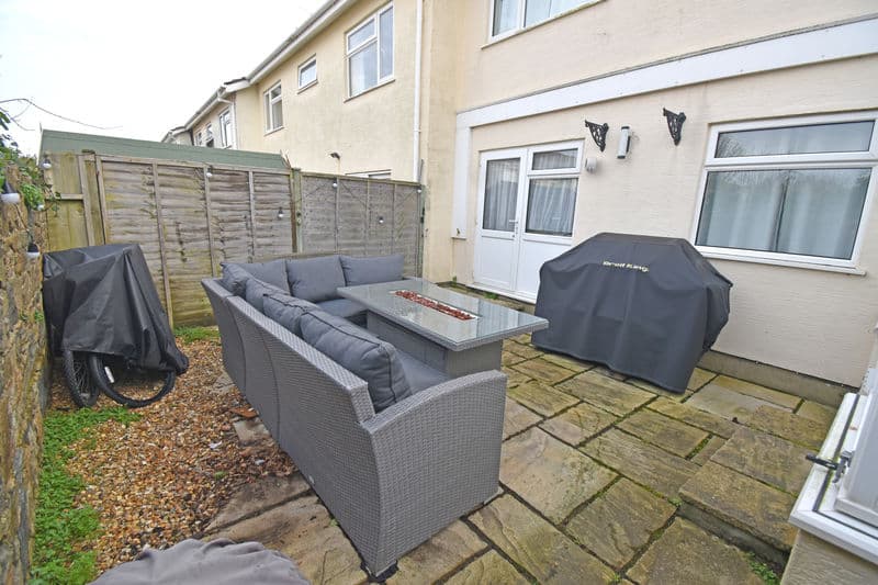 Oasis, 5 Glebe Close, La Neuve Rue, St Peter Port