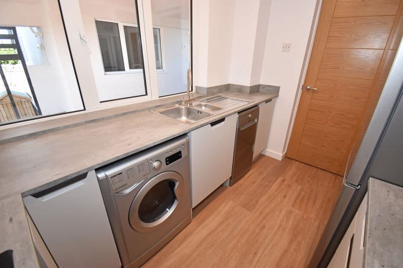 Flat 4, Mont Clare, Sohier Road, Vale