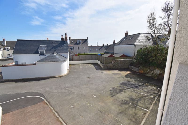 Flat 4, Mont Clare, Sohier Road, Vale