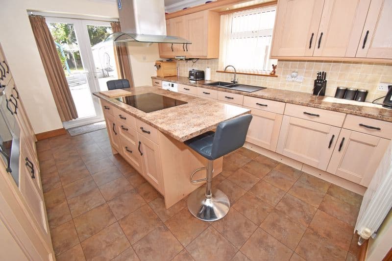 Magpies Rest, La Garenne Road, Vale