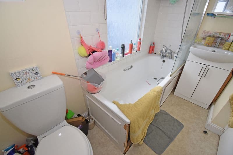 1 Waters Edge, Southside, St Sampson