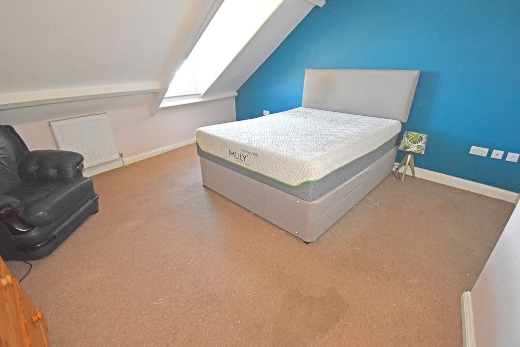 1 Waters Edge, Southside, St Sampson