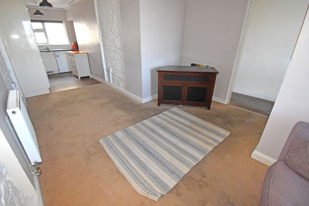 1 Waters Edge, Southside, St Sampson