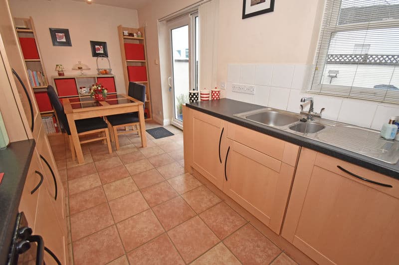 Lakeside, 1 Bromley Terrace, St Sampson