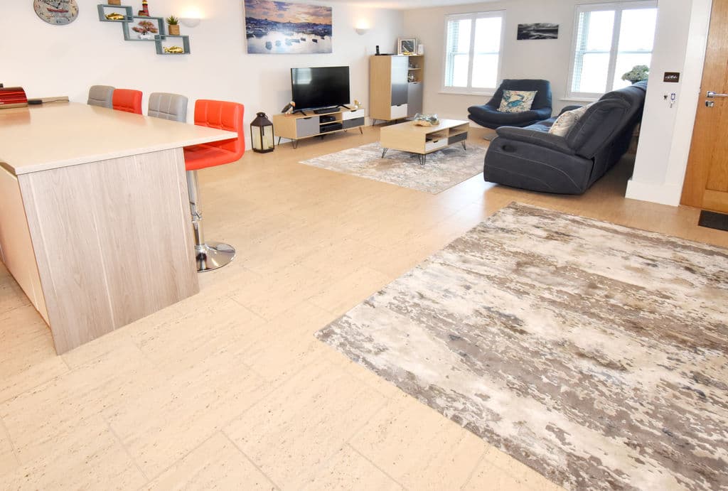 Apt 2, La Salerie Inn, Glategny Esplanade