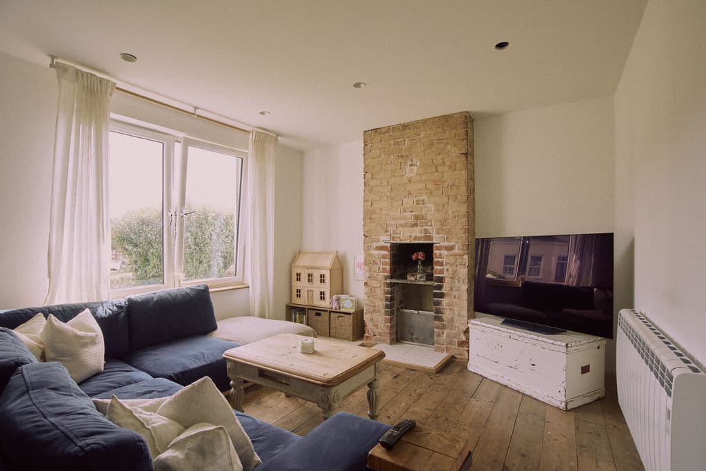 2 Southwood, Les Bourgs, Forest. GY8 OAN