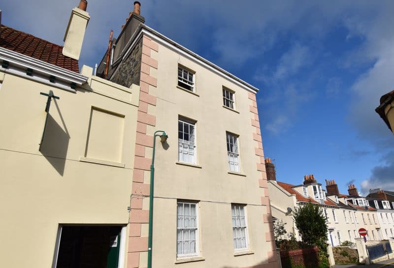 Flat 7, Doria, 69, Hautville, St Peter Port