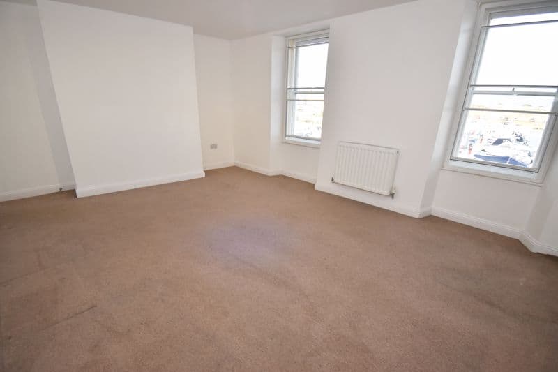 2 Waters Edge, Southside, St Sampson