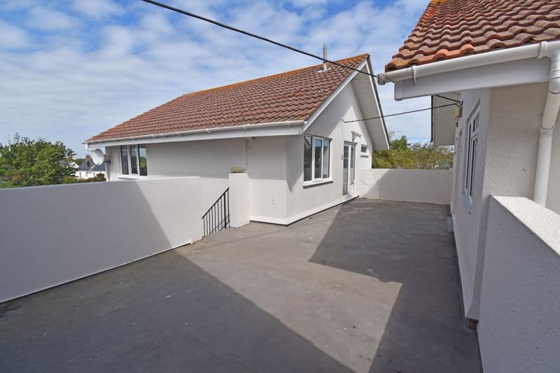 Flat 9, Mont Clare, Sohier Road, Vale