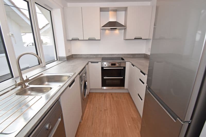 Flat 9, Mont Clare, Sohier Road, Vale