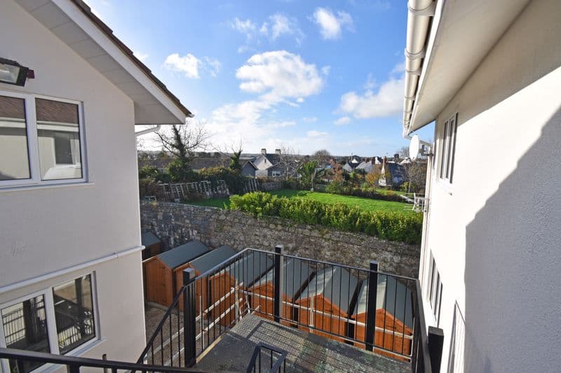 Flat 9, Mont Clare, Sohier Road, Vale