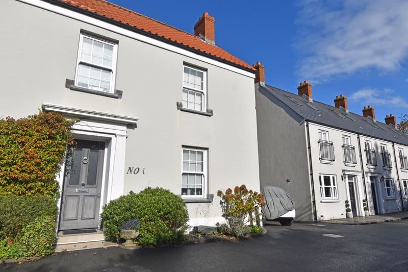 1 Infinity Gardens, La Vrangue, St Peter Port