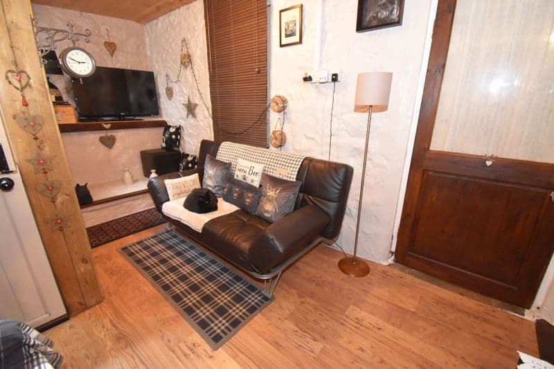 8 Paris Street, St Peter Port