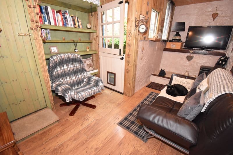 8 Paris Street, St Peter Port