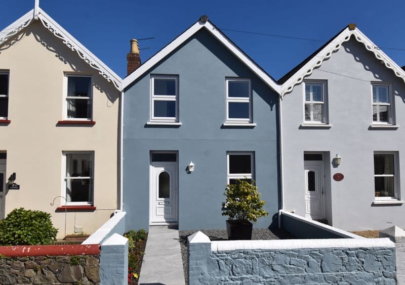 2 Lowlands Cottages, Lowlands Road, Vale