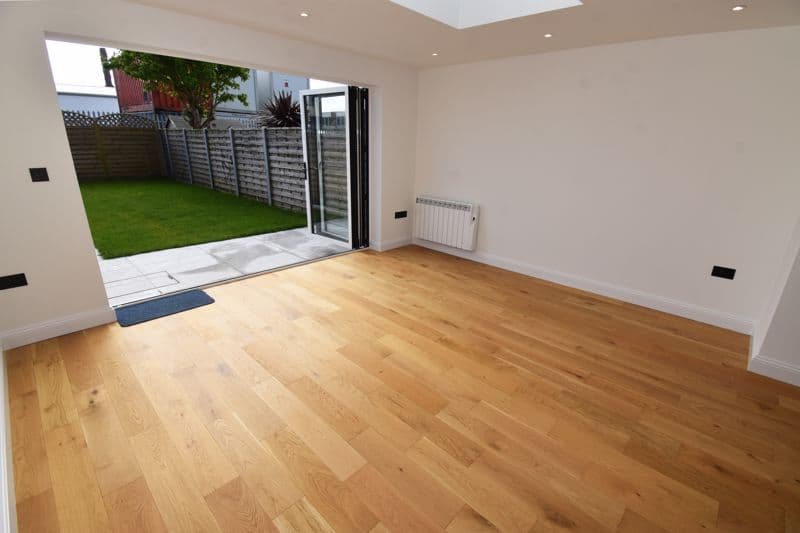 2 Lowlands Cottages, Lowlands Road, Vale