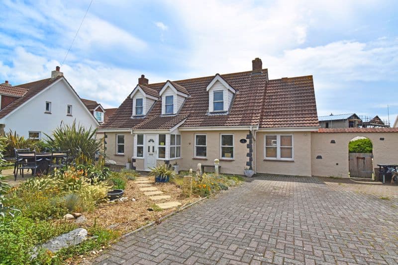 Billabong, Sous Les Courtils, Castel