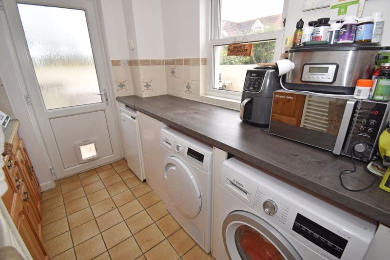 Billabong, Sous Les Courtils, Castel