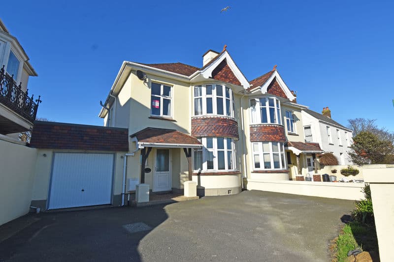 Lynmar, Les Bas Courtils, St Sampson