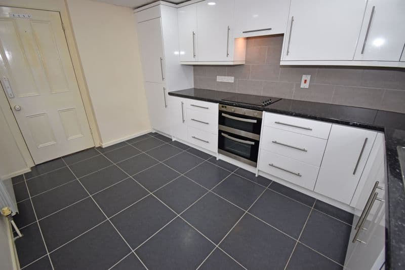 Flat 2, St Maarten, La Grande Maison Road, Vale