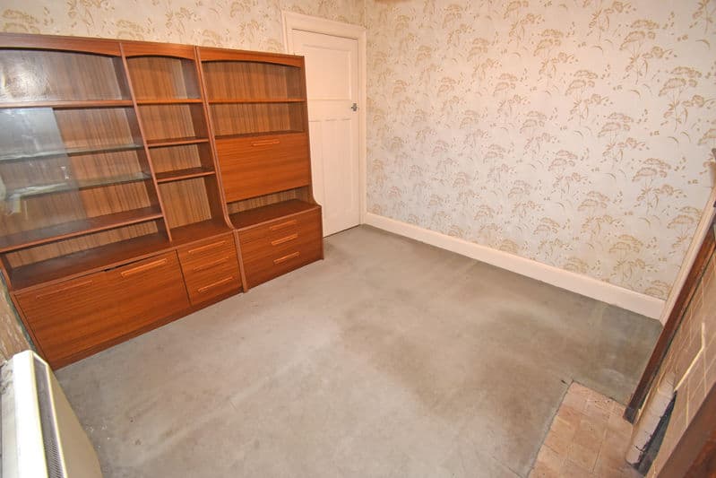 Glenmore, La Neuve Rue, Castel