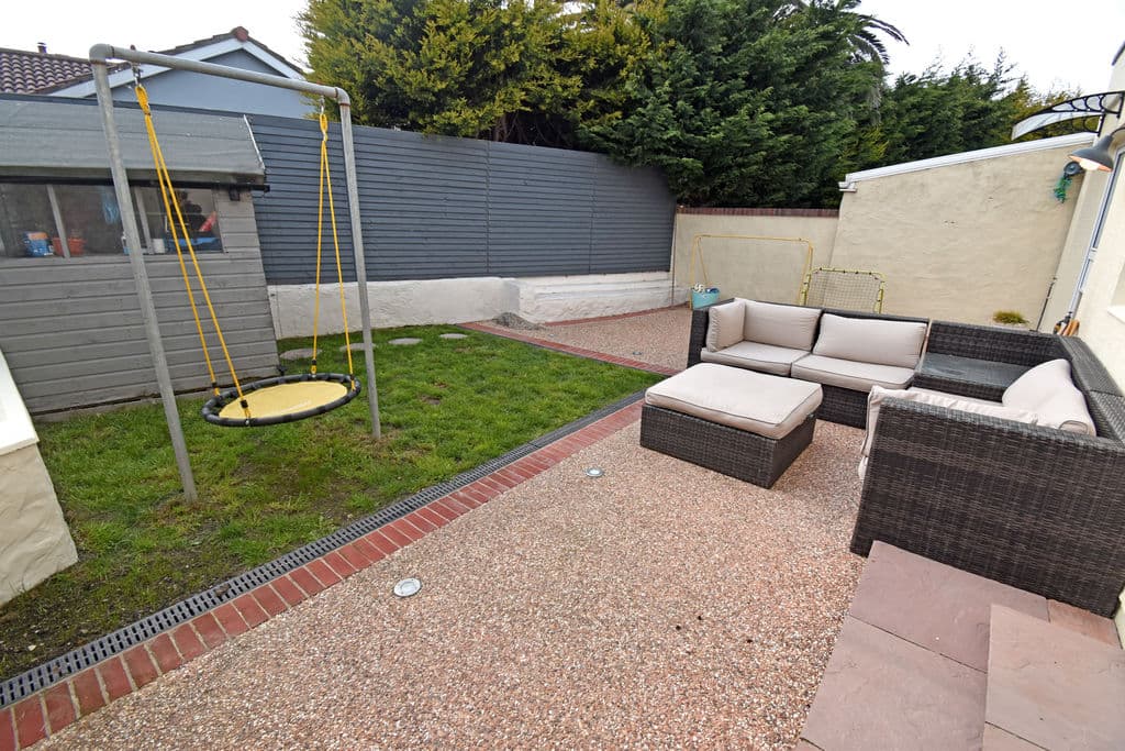 Bar-Neegan, St Sampson