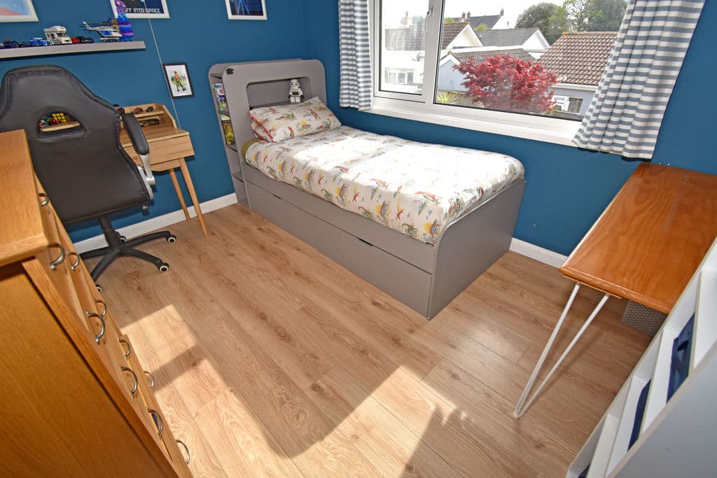 Bar-Neegan, St Sampson