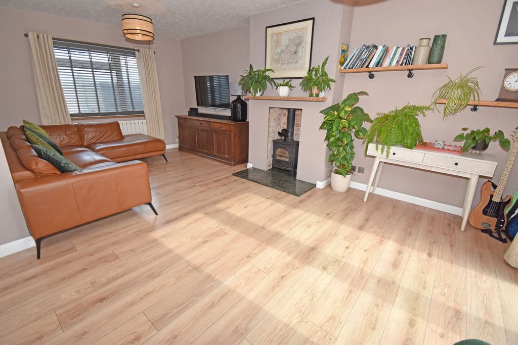 Bar-Neegan, St Sampson