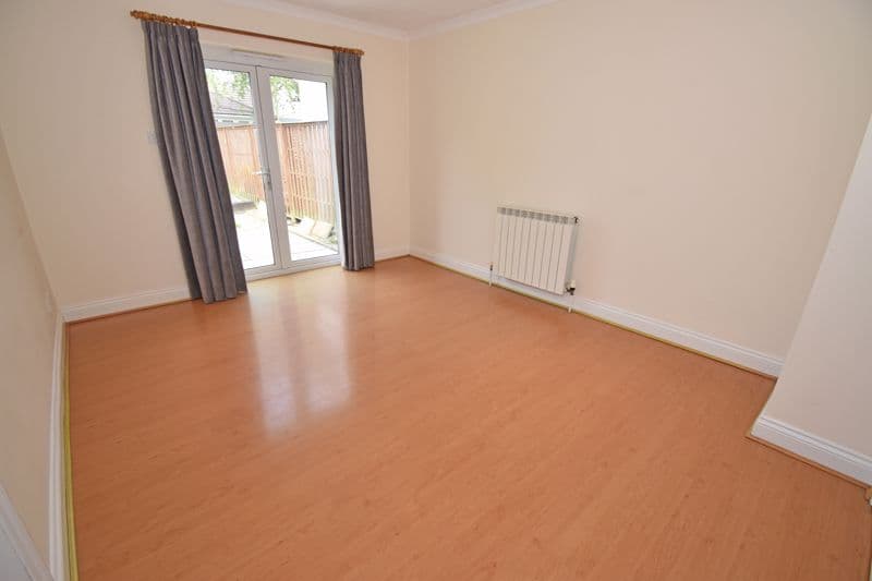 Sprowston Lodge, 8 The Laurels, Rue Du Pont Vaillant, Vale