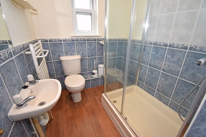 Sprowston Lodge, 8 The Laurels, Rue Du Pont Vaillant, Vale