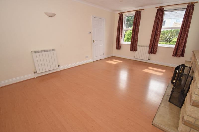 Sprowston Lodge, 8 The Laurels, Rue Du Pont Vaillant, Vale