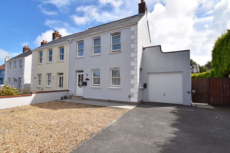 Monchique, Courtil St Jacques, St Peter Port