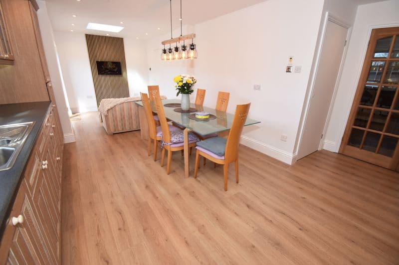 Magny-Cours, Les Grandes Mielles Lane, Vale