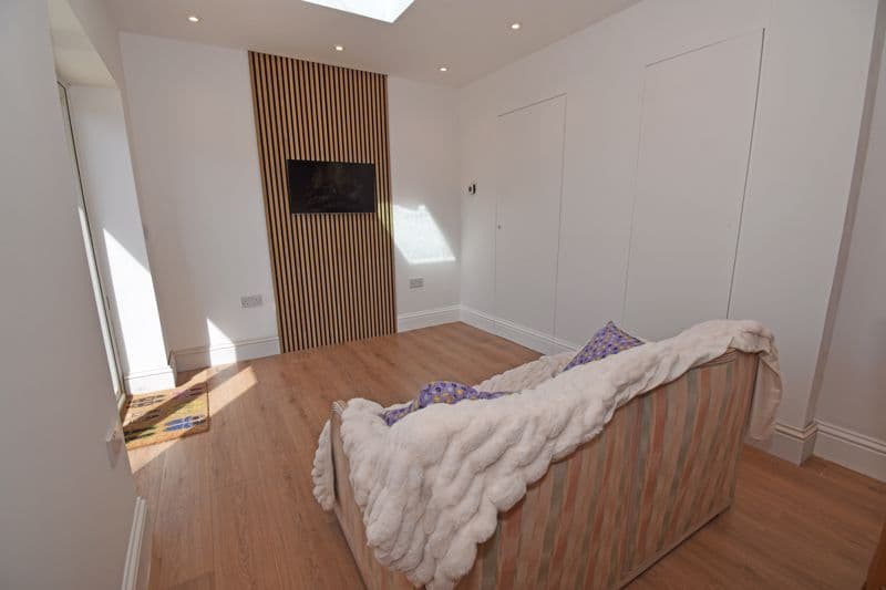 Magny-Cours, Les Grandes Mielles Lane, Vale