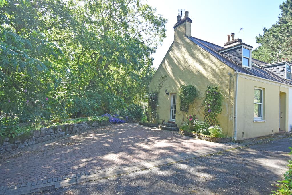 1 Havilland Cottages, Rue a L'Or, St Peter Port