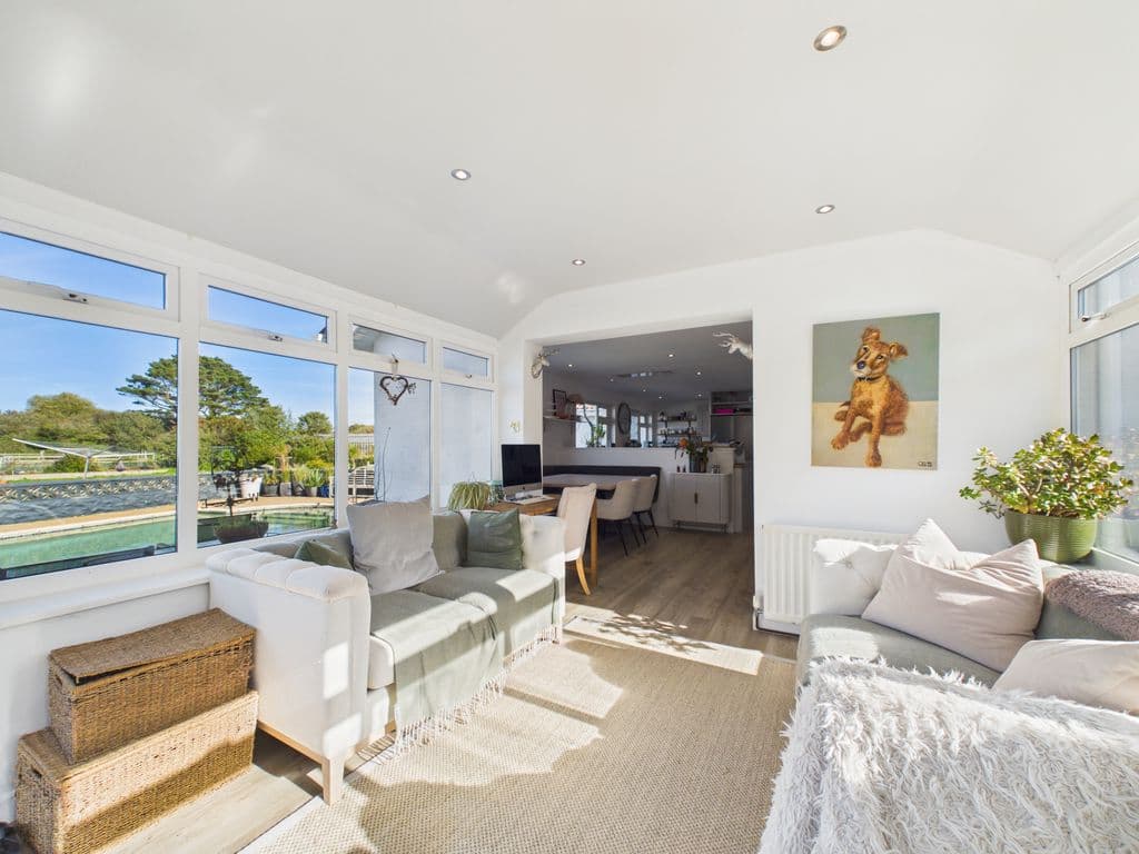 Clifton Cottage, Les Grands Marais, Vale