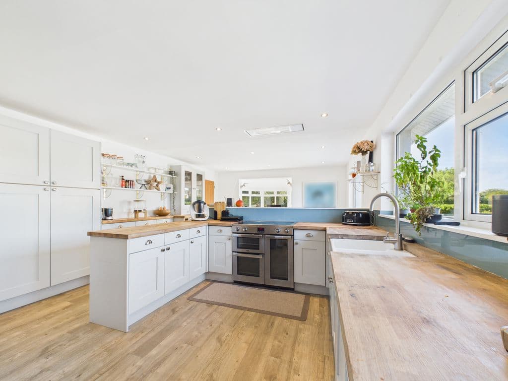 Clifton Cottage, Les Grands Marais, Vale