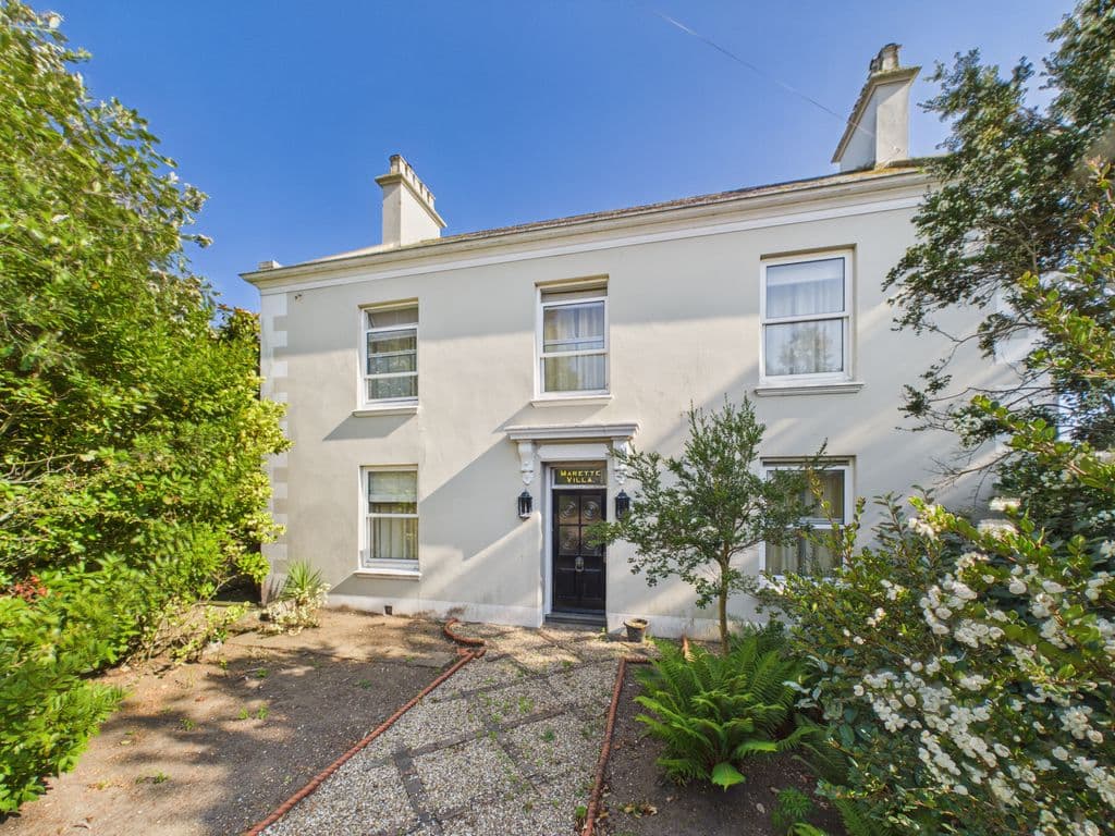 Marette Villa, Les Grandes Capelles Lane, St Sampson